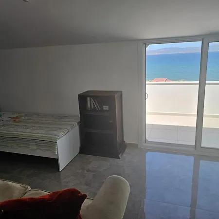 Cesmede Denize Sifir Çeşme